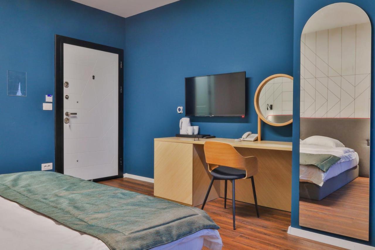 פג'ה Benelux Hotel מראה חיצוני תמונה